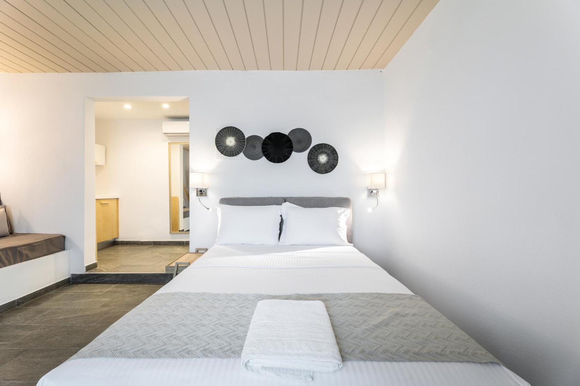 Bay View Suites อาโยส นิโกลาออส ห้อง รูปภาพ